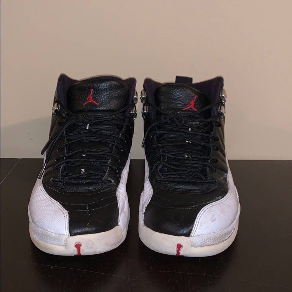 Air Jordan 12 Playoffs (2012)
